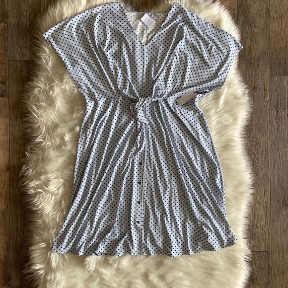 Dex Plus Size Tie Front Midi Dress - Picture 4 of 11